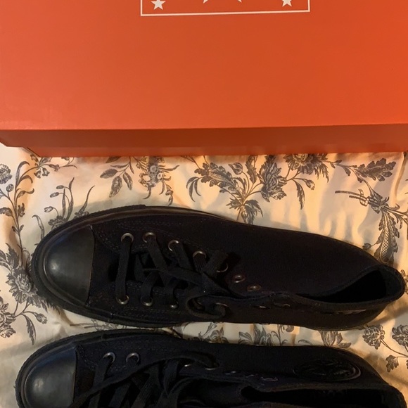 70s high tops black monochrome converse BRAND NEW IN BOX! - Picture 6 of 6
